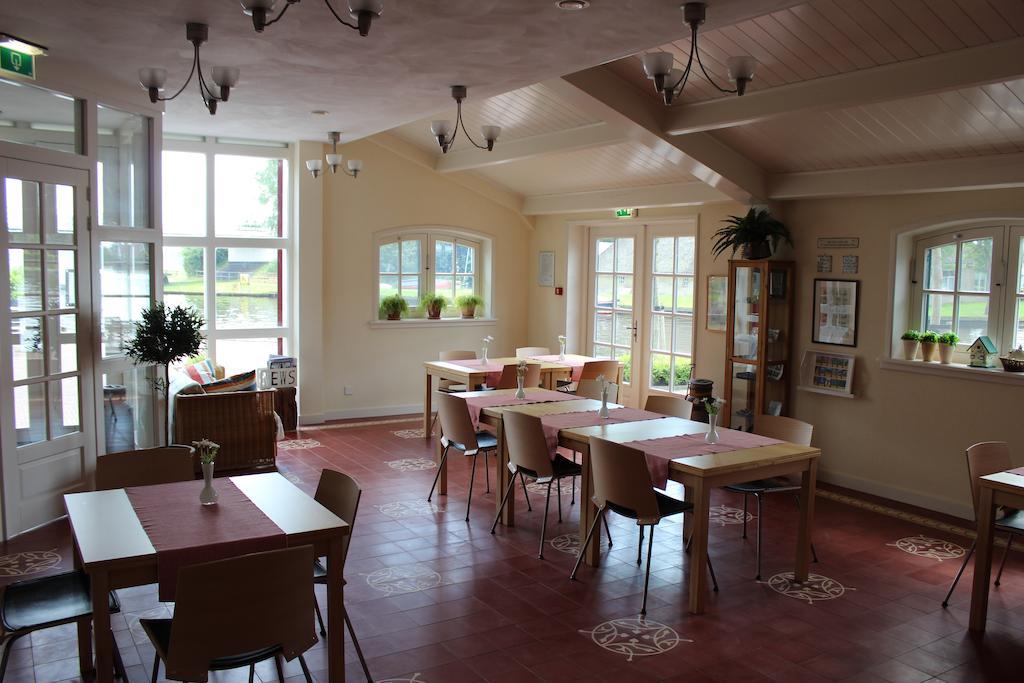 Wartena Hoeve - Vega B&B Экстерьер фото